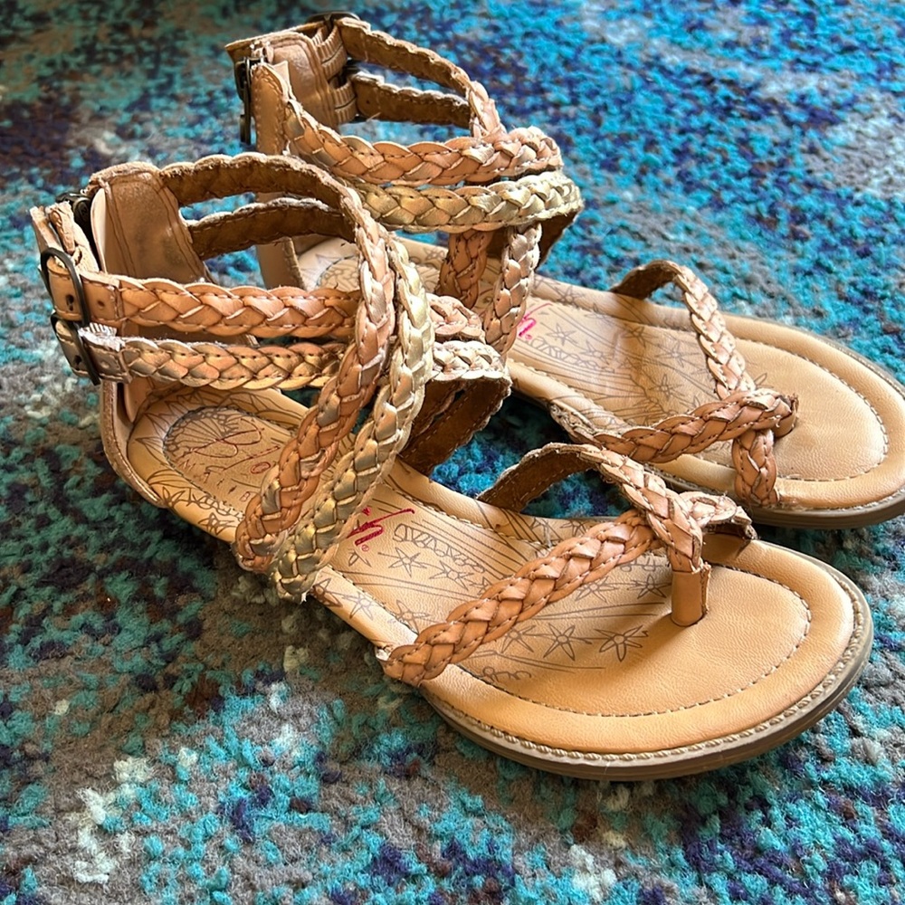 Blowfish Sandals Size 2 Girls